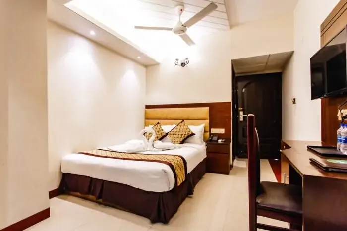 Guest room at Central Inn City Center Dhaka