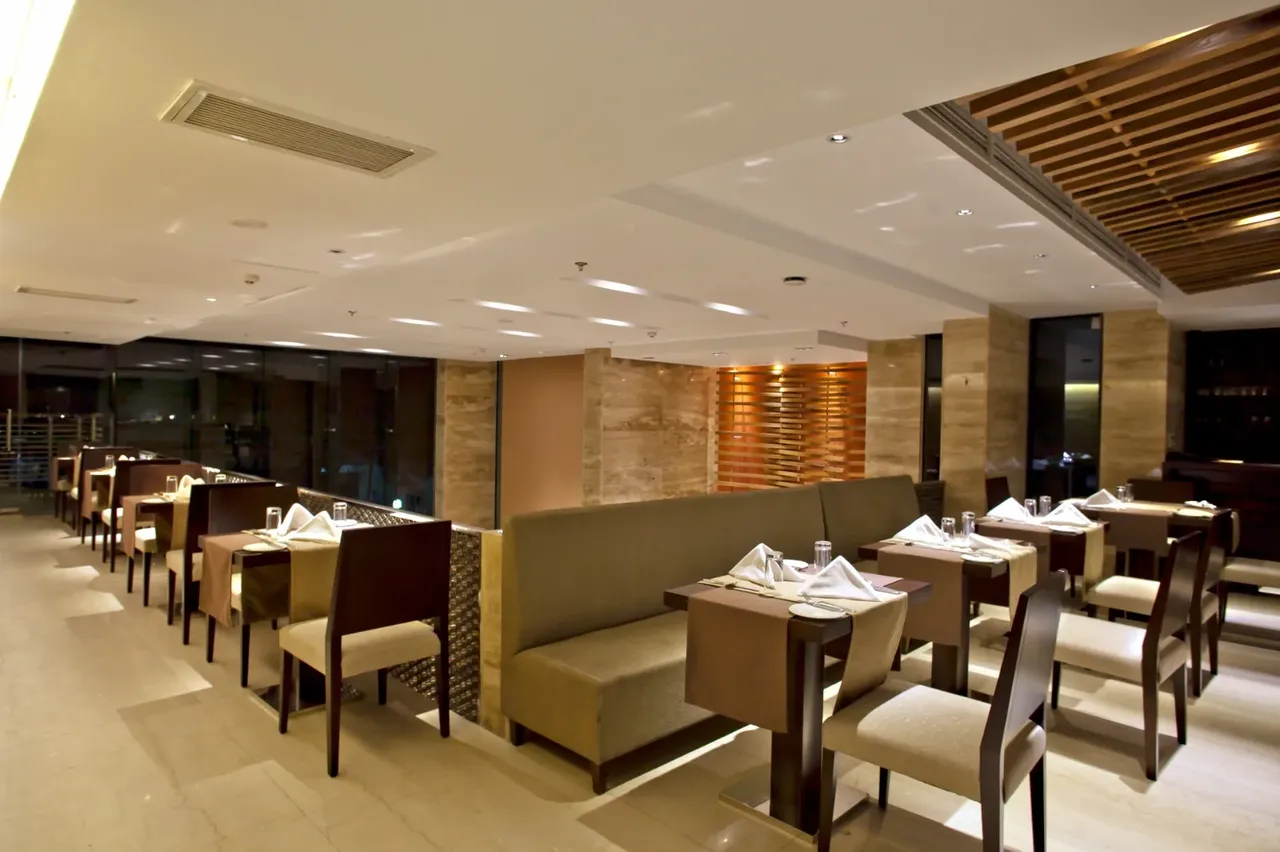Restaurant dining room at Lakeshore Suites Banani