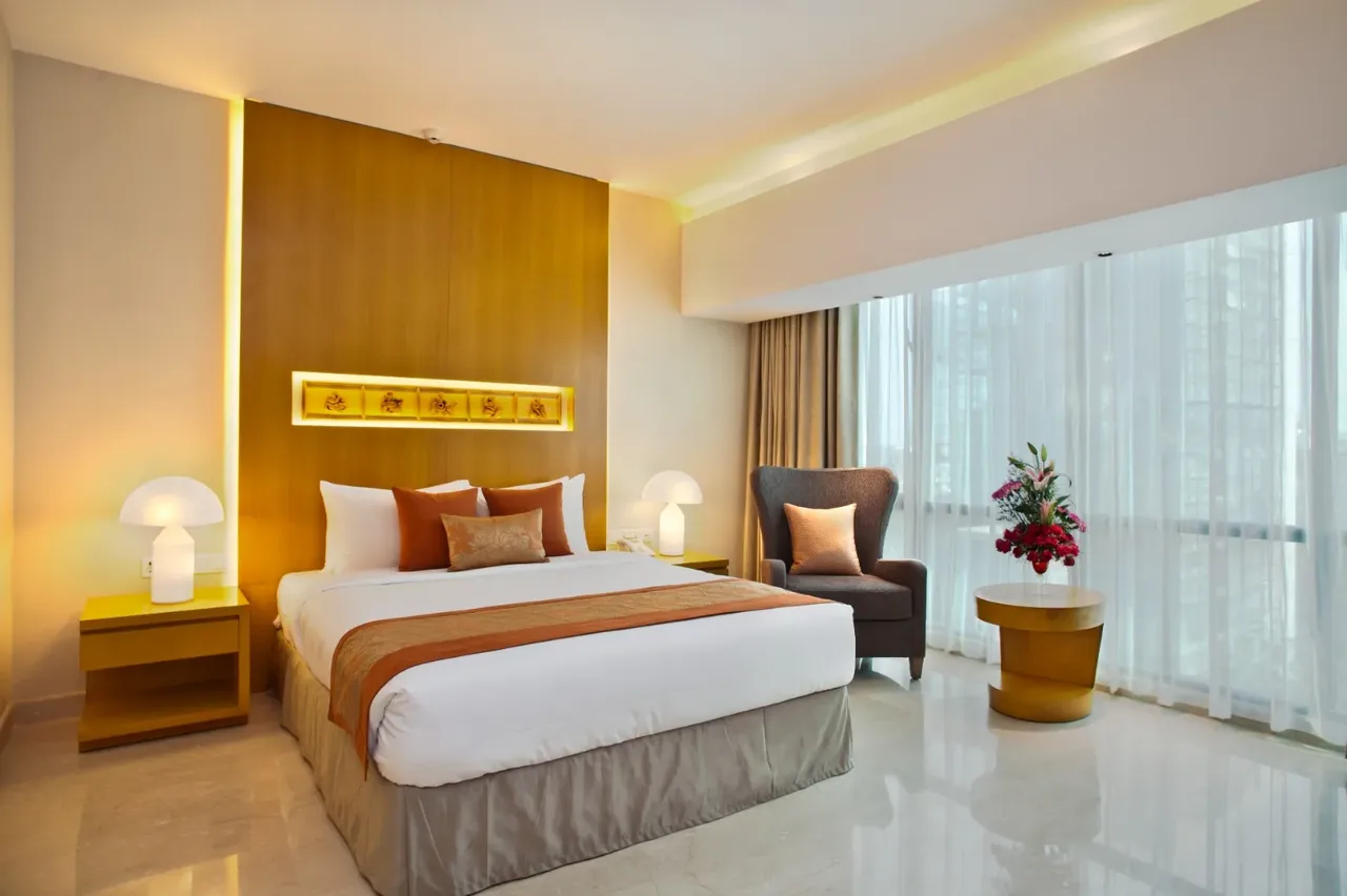 Lakeshore Suites Banani